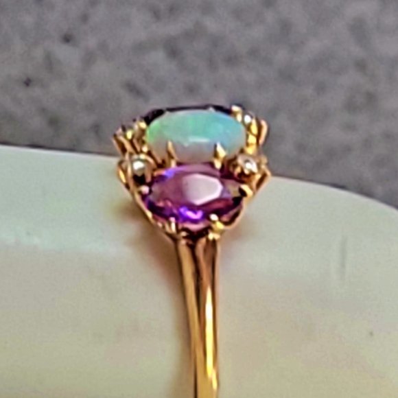 10K Gold Ring with Opel, Diamonds, and Amethyst Stones - Picture 6 of 12